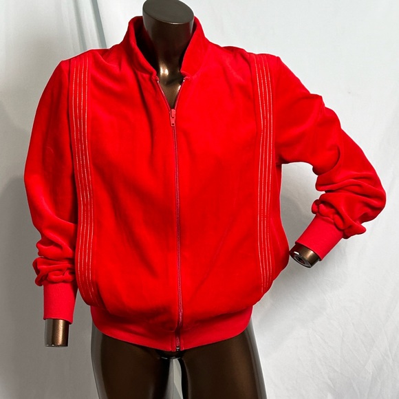 L’eggs Activewear Jackets & Blazers - L’eggs Activewear Vintage Velour Track Jacket - Medium